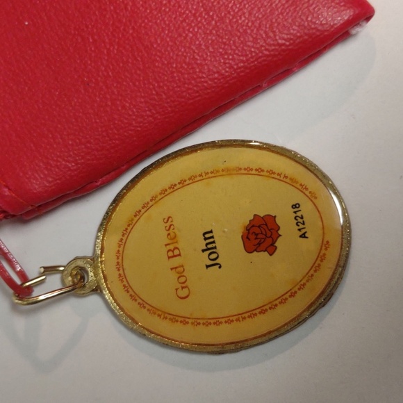 Vintage red rosary - Picture 5 of 5